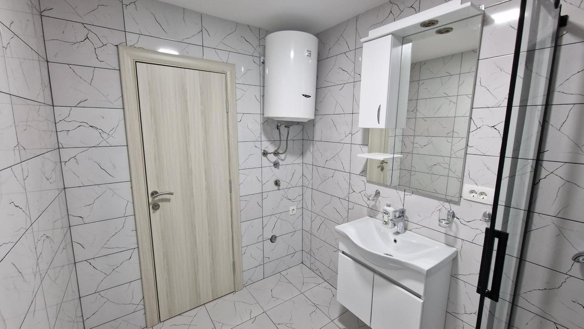 Apartman Tolosi Подгорица Екстериор снимка
